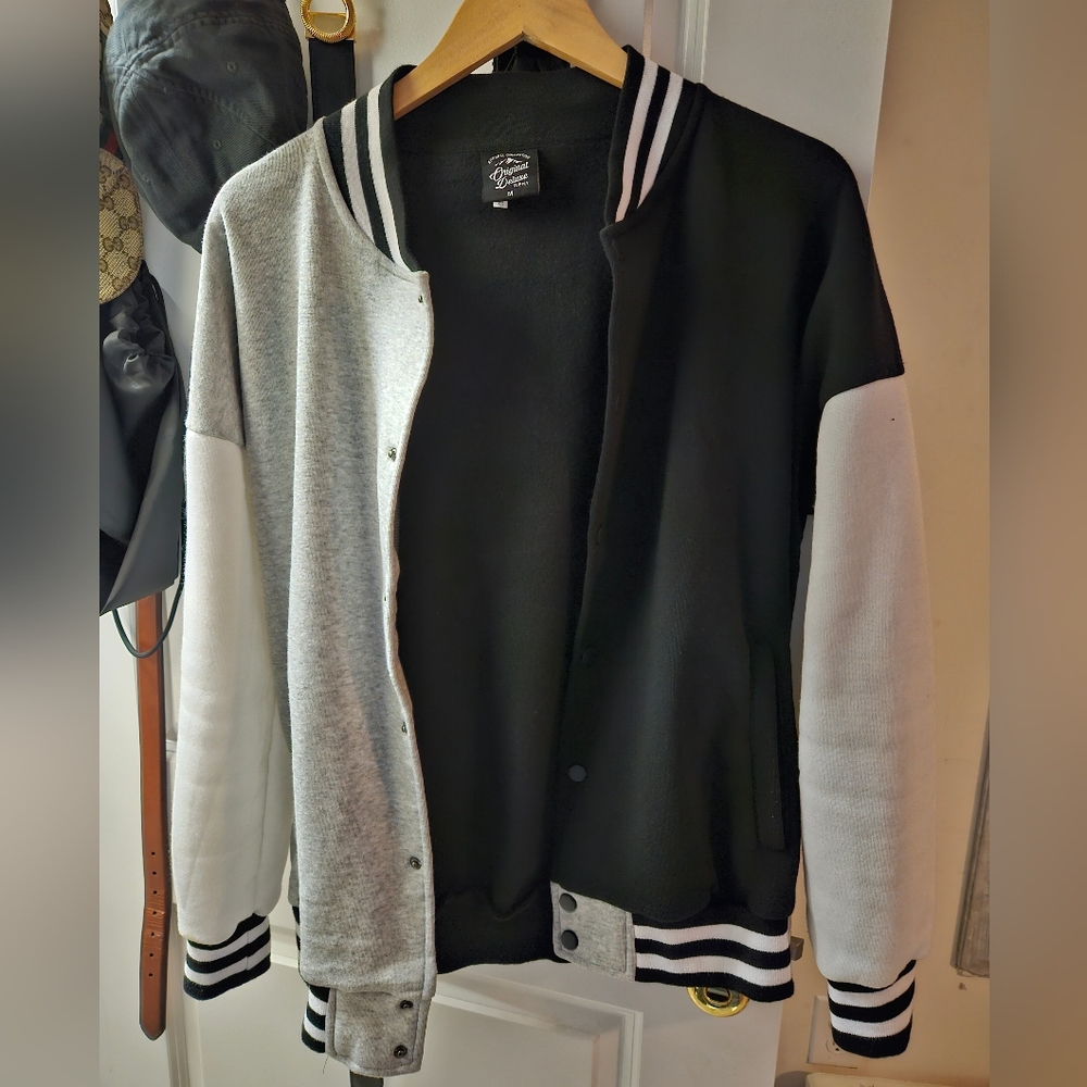 Bomber jacket - Picture 3 of 5